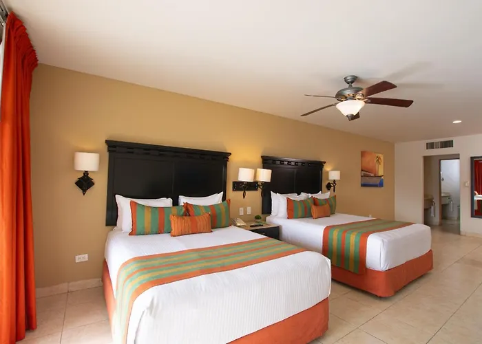Tesoro Cabos