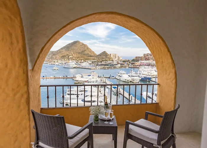 Resort Tesoro Cabos